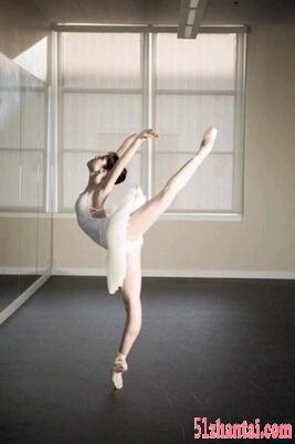 桔子树芭蕾古典舞蹈入门专业培训教学-图2