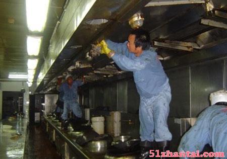 上海油烟净化器厨房排烟管道清洗-图3