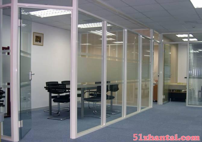 外研社大厦安装玻璃隔断价格优惠-图1