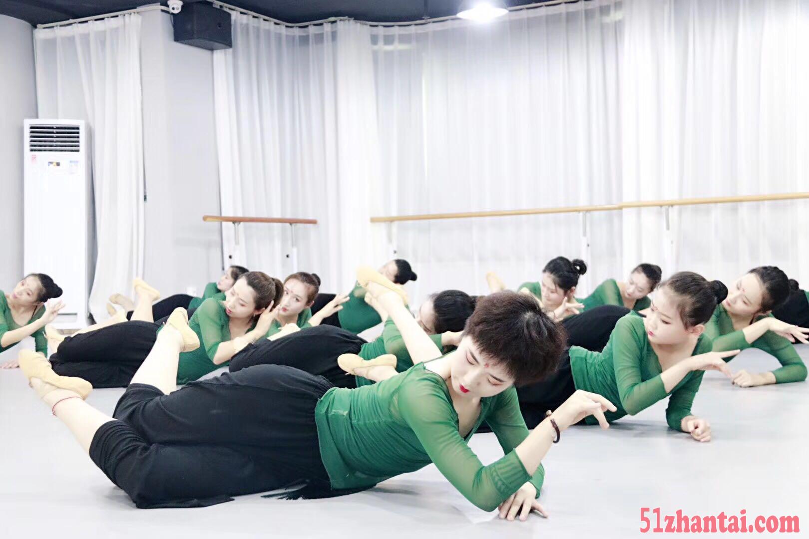 南京帝娃国际舞蹈学校四月圆您一个中国舞教师梦-图2