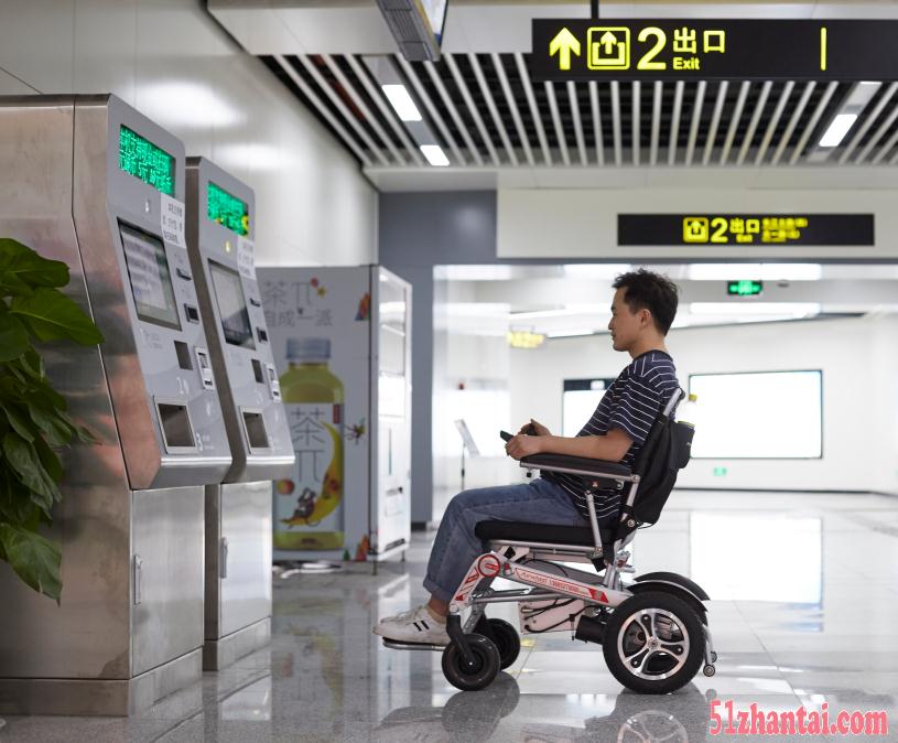智能轮椅，究竟能够给腿脚不便人士带去哪些生活改变？-图1