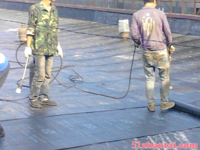 天津北辰区彩钢板喷漆除锈防水维修-图1
