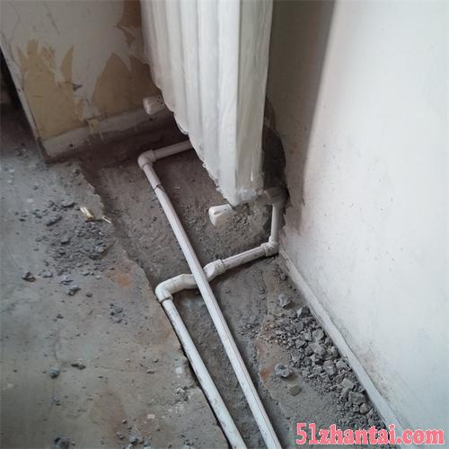 青岛修水管漏水，维修墙内水管，水管漏水检测-图1