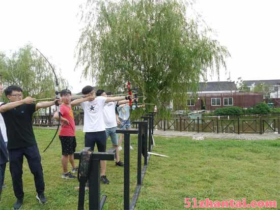 上海青浦团建适合玩的地方团队大锅灶开心野炊在草坪做游戏-图4